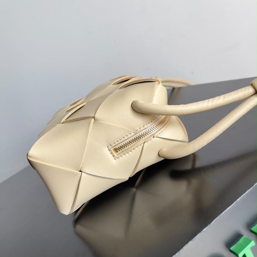 Bottega veneta 21cm