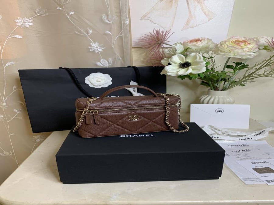 Chanel 17cm