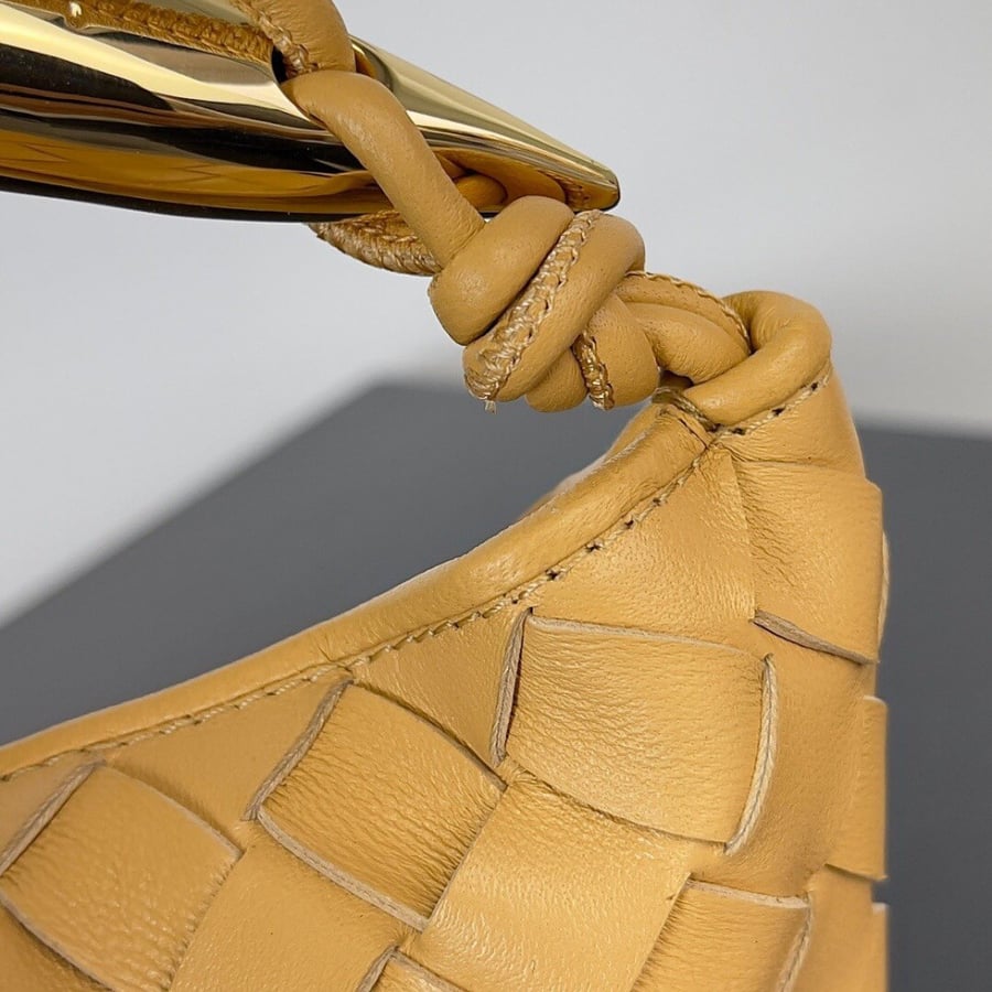 Bottega veneta 20cm