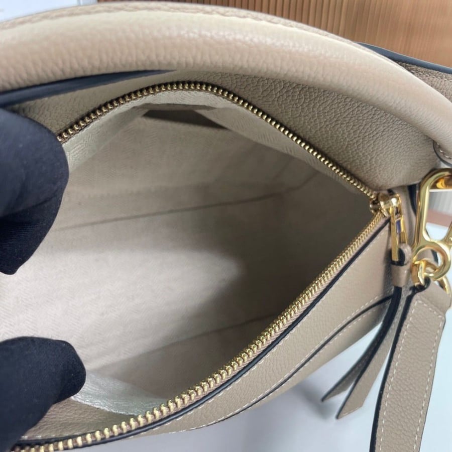 Loewe Small Puzzle bag in soft grained calfskin 24cm