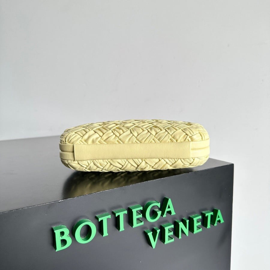 Bottega veneta 20cm
