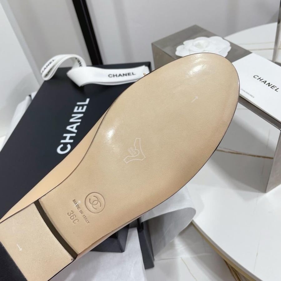 Chanel ballerina