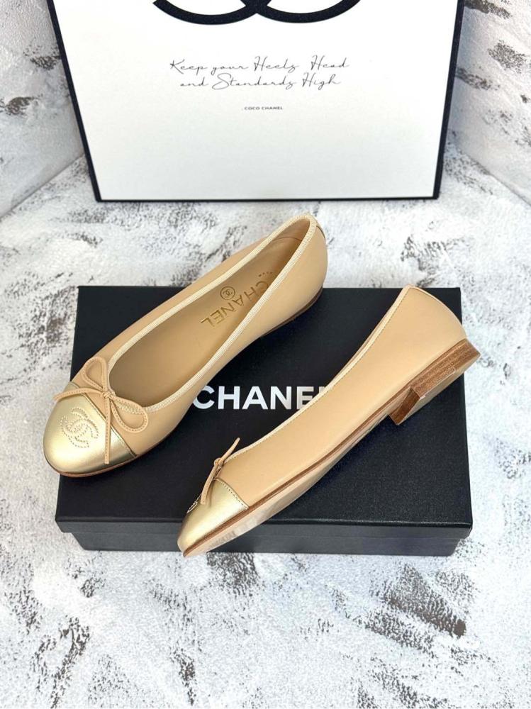 Chanel ballerina
