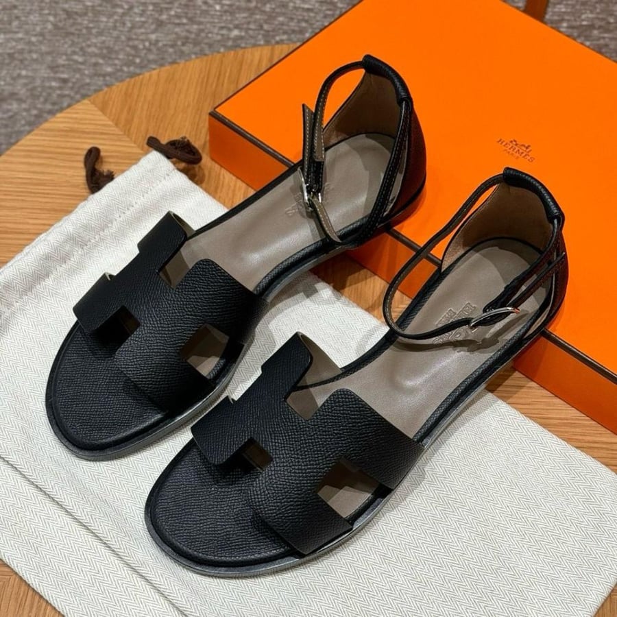 Hermès sandals
