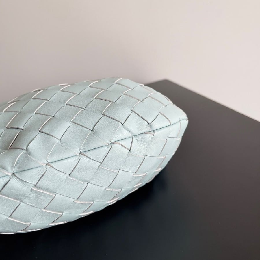 Bottega veneta 23cm
