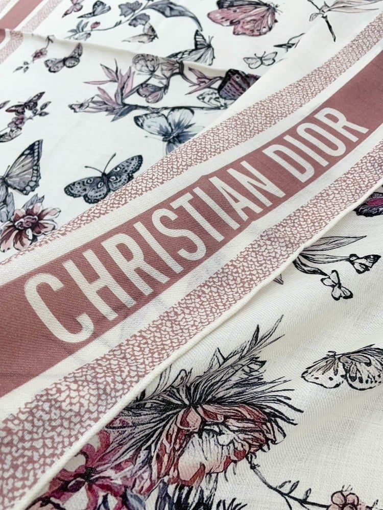 Dior scarf
