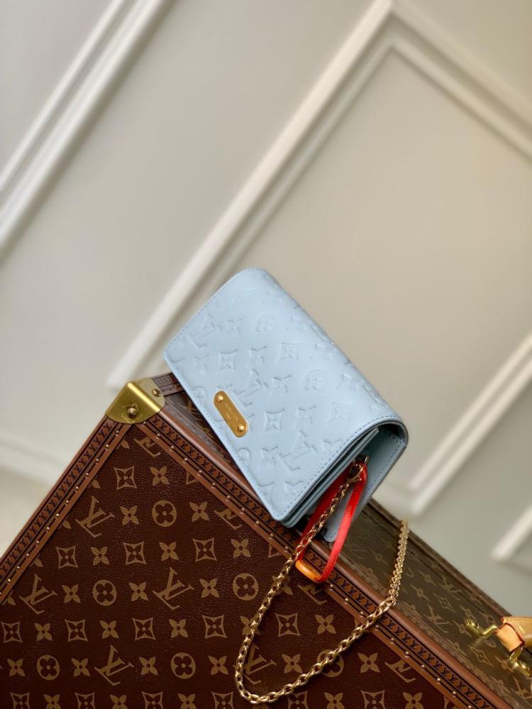 LV 22cm