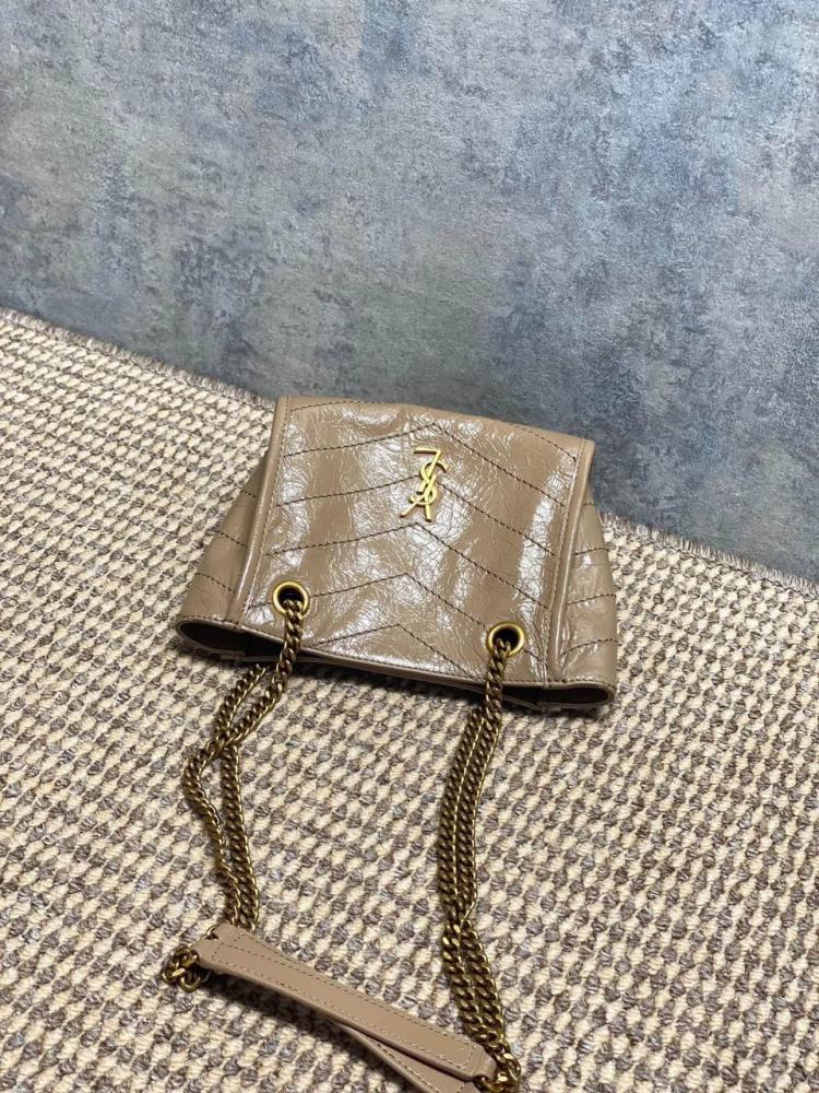 YSL 19cm