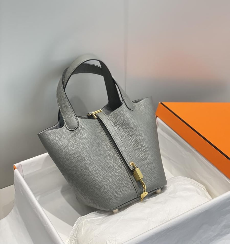 Hermès 18cm