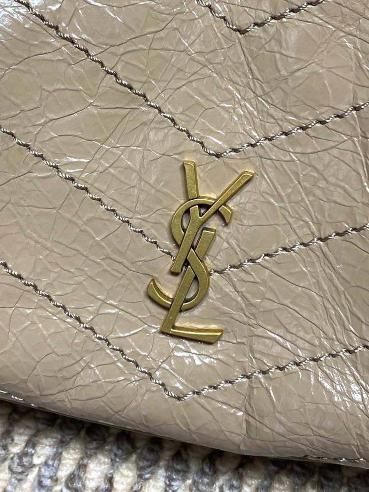 YSL 19cm