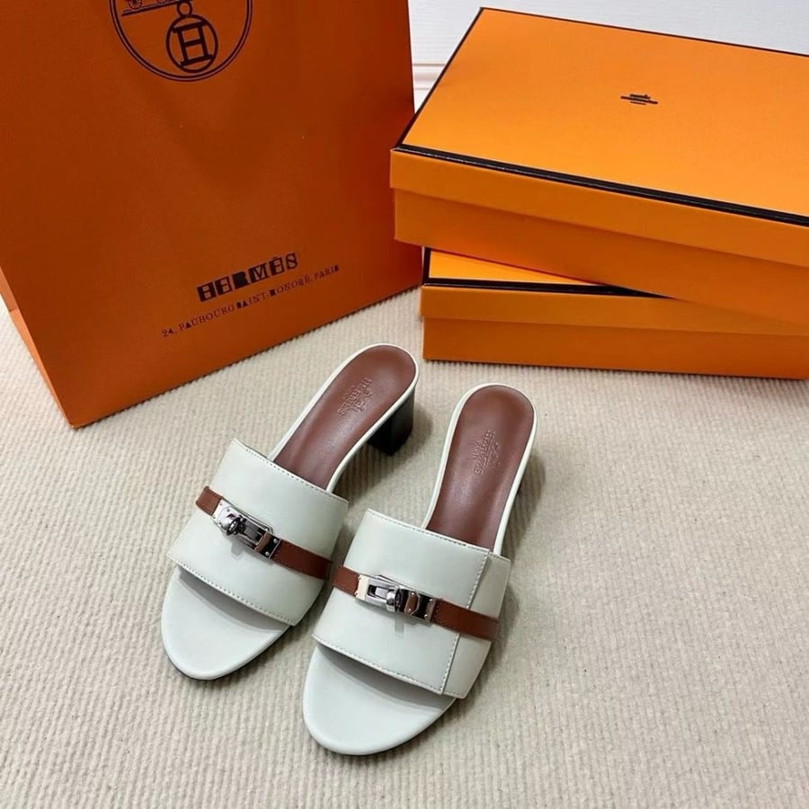 Hermès heels