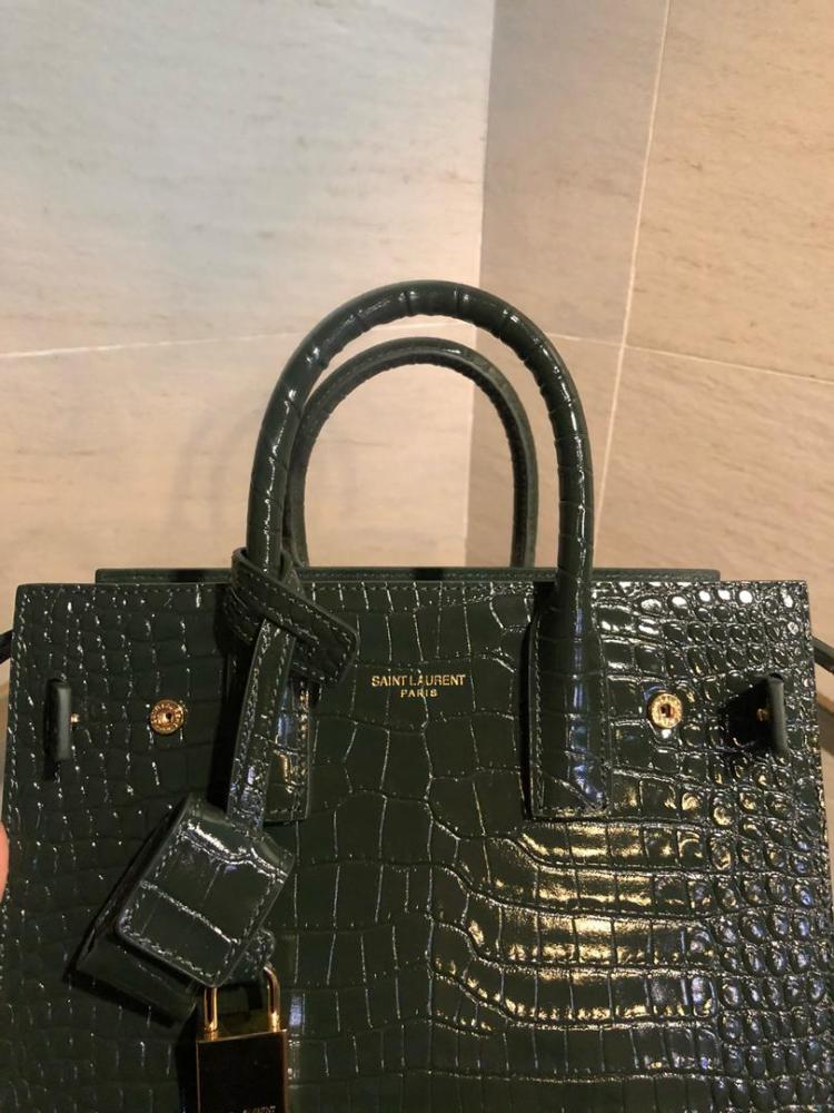 YSL 22cm