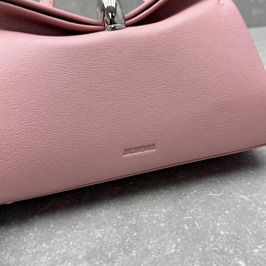 Jacquemus 24cm
