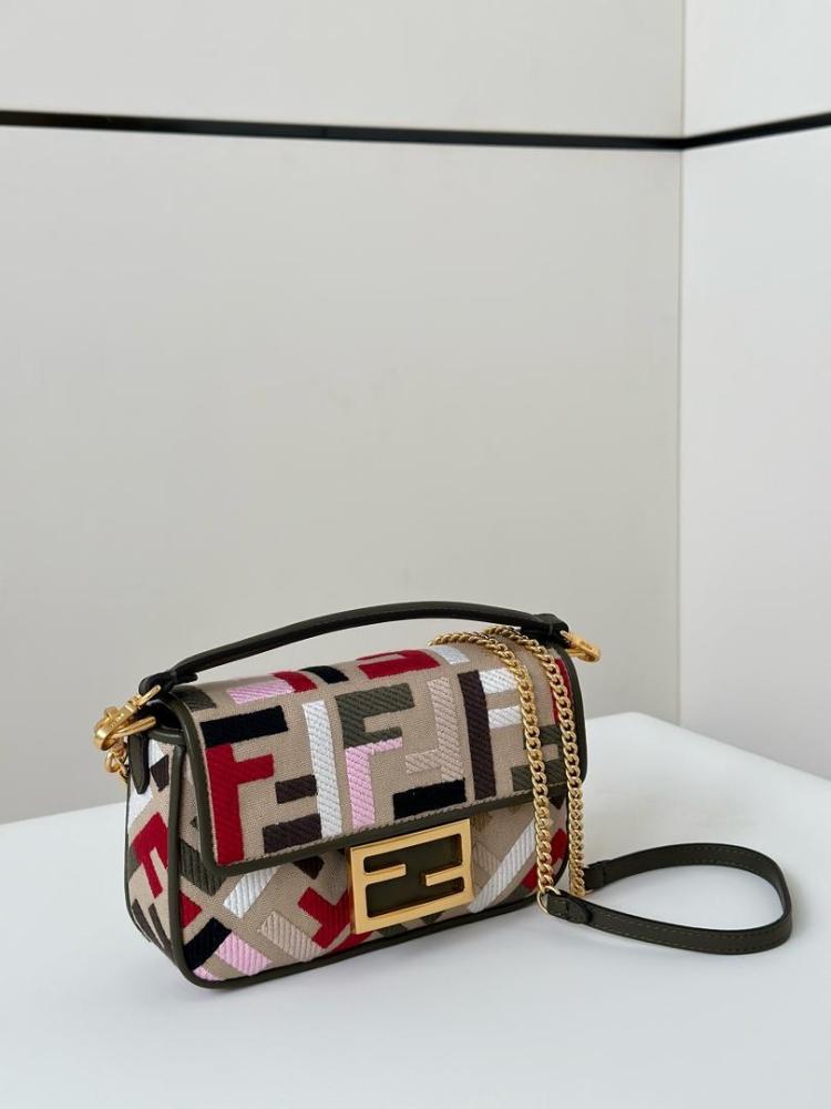 Fendi 19cm