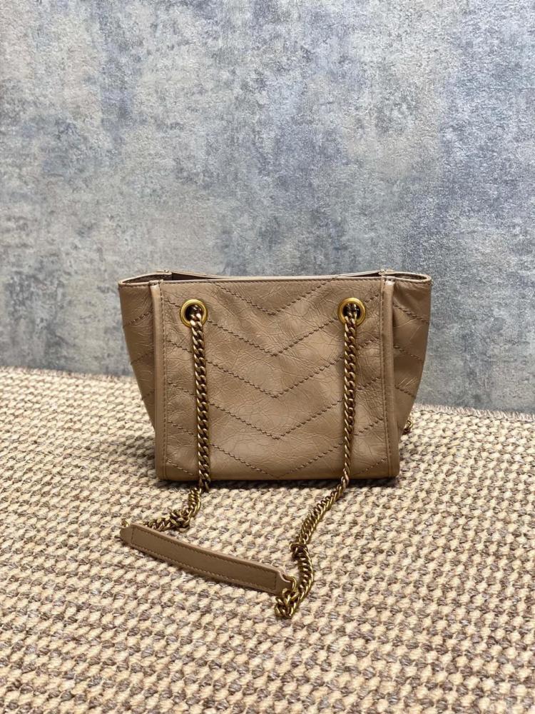 YSL 19cm