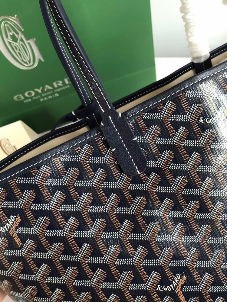 Goyard pm
