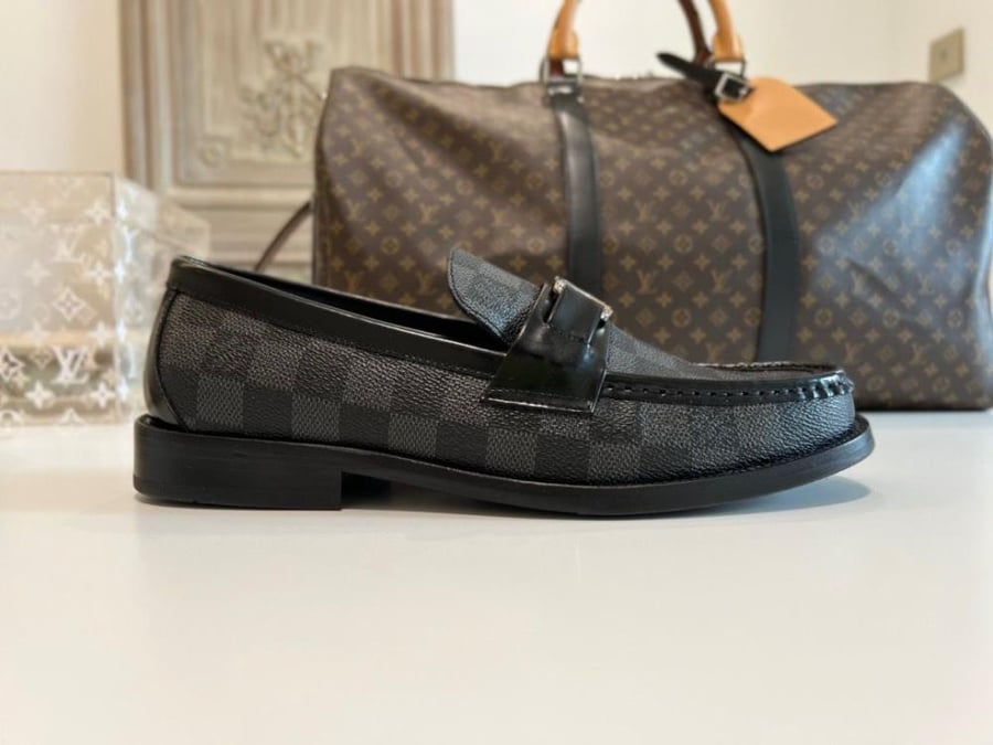 LV Men Loafers