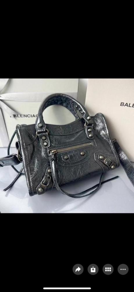 Balenciaga 24cm