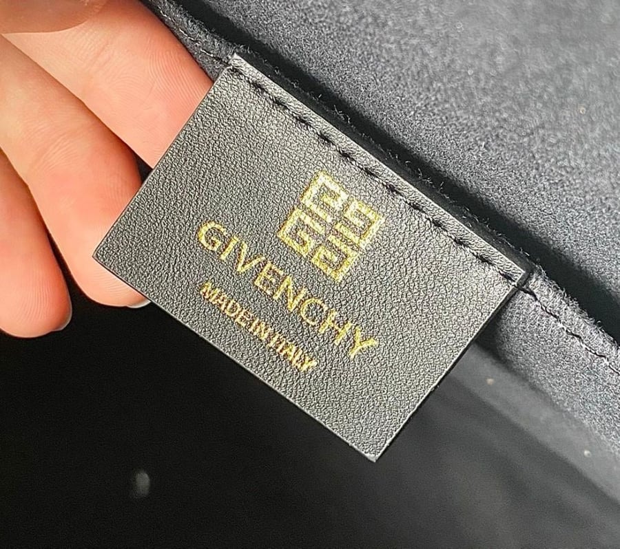 Givenchy 37cm