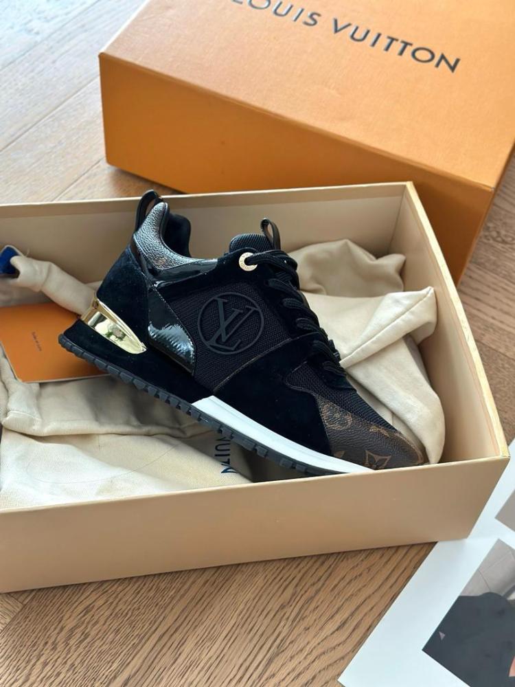 Lv Sneakers