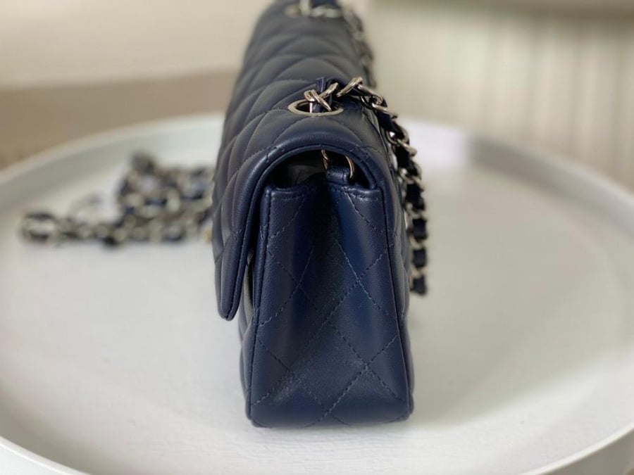 Chanel 20cm