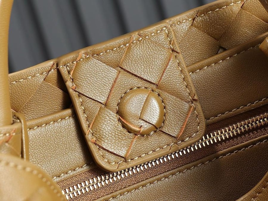 Bottega veneta 25cm