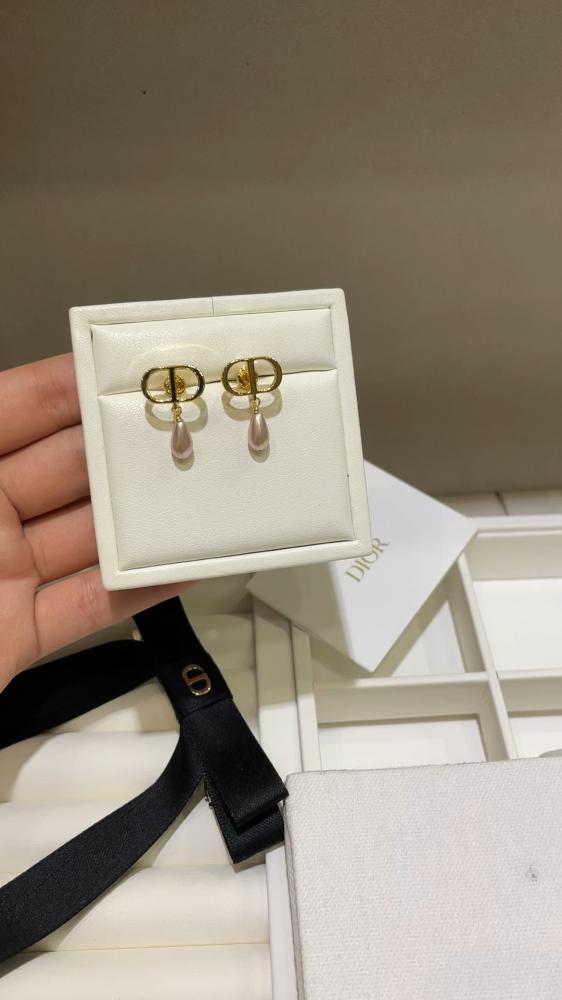 Dior earrings