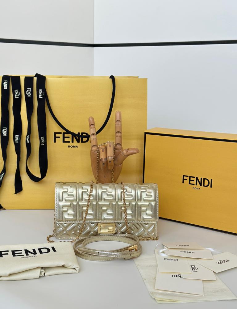 Fendi 21cm
