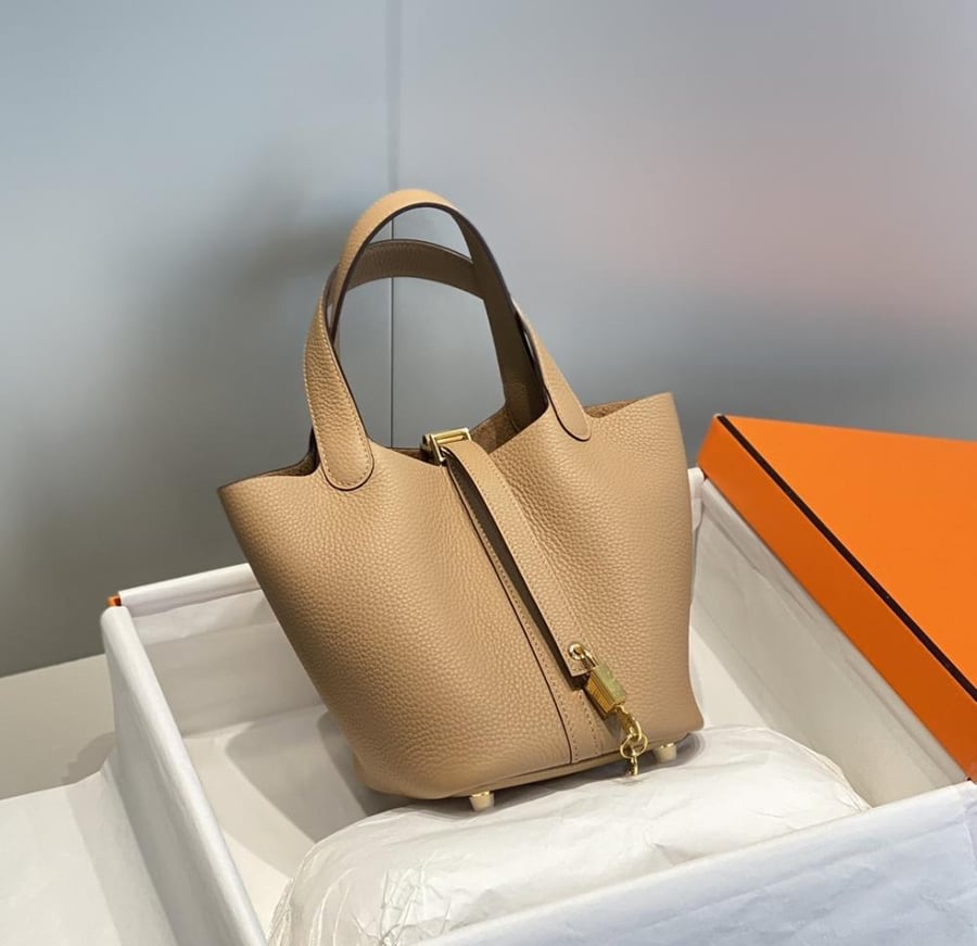 Hermès 18cm