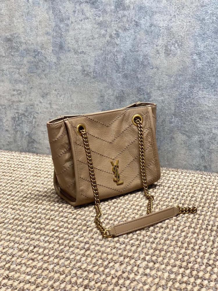 YSL 19cm