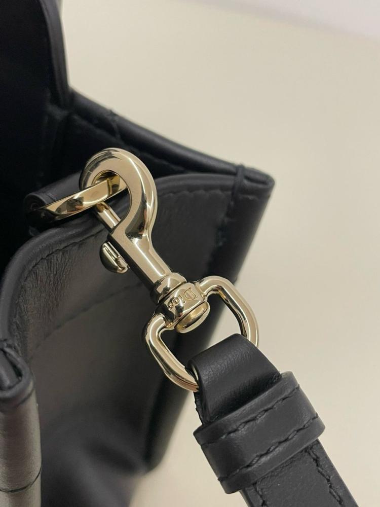 Dior 21cm