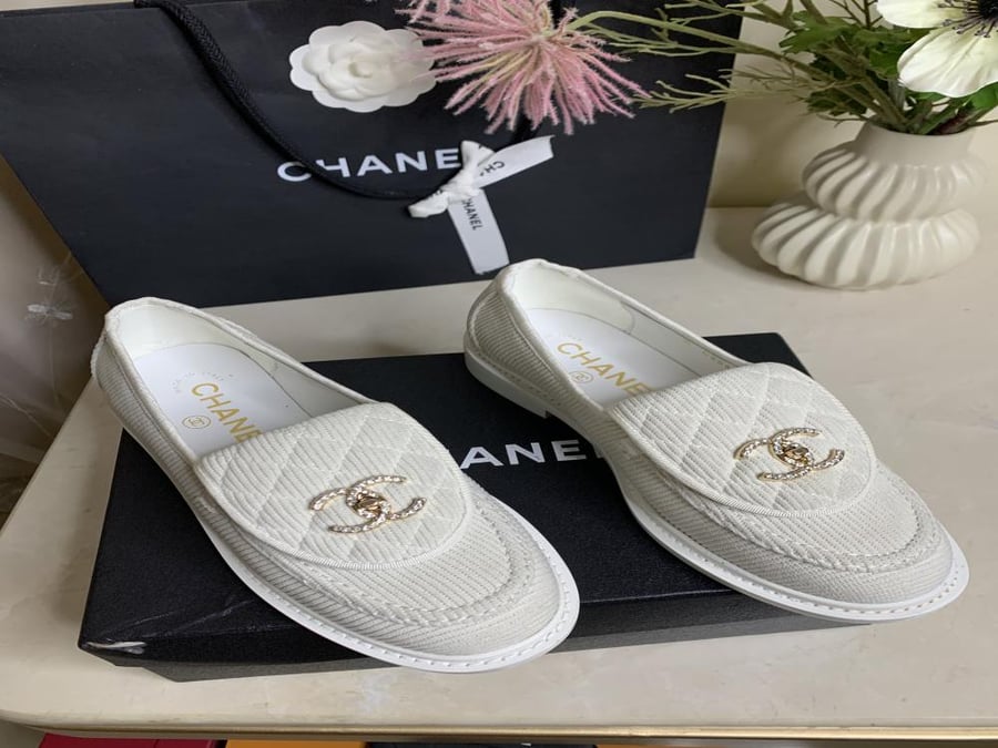 Chanel 38