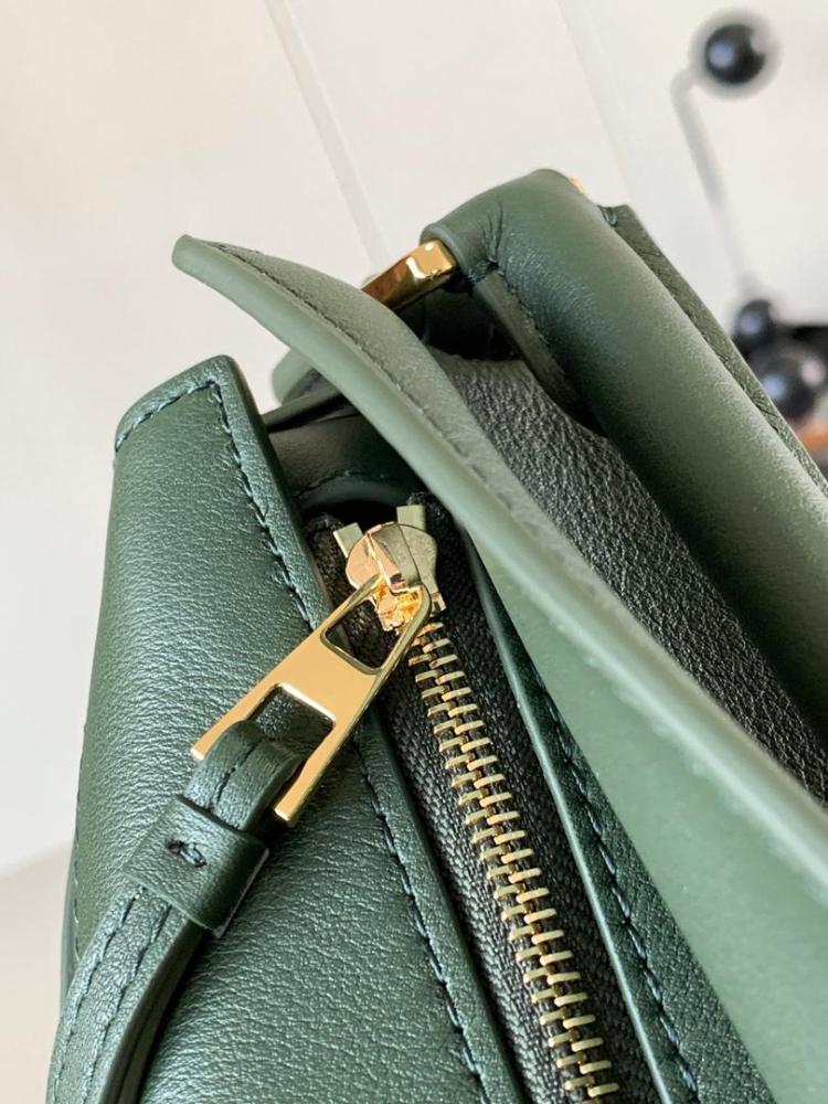 Loewe 18cm
