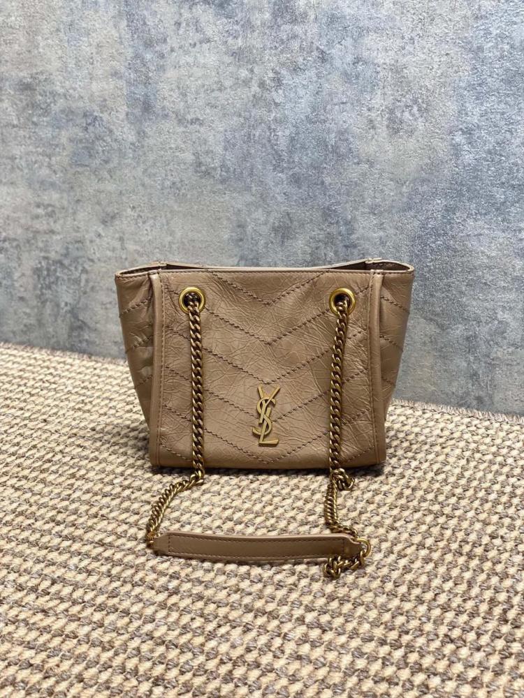 YSL 19cm
