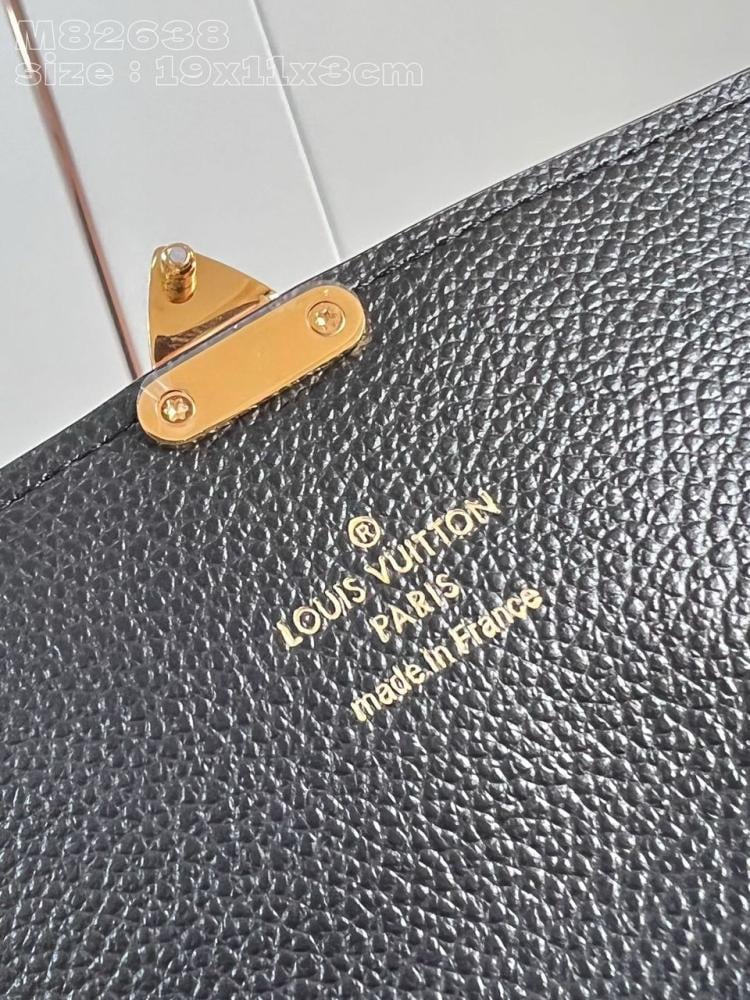 LV wallet