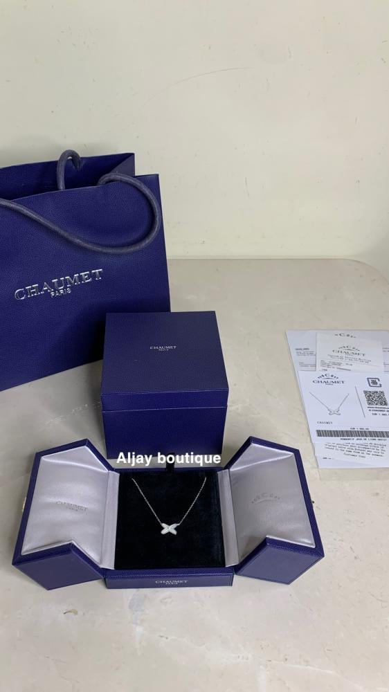 Chaumet necklace