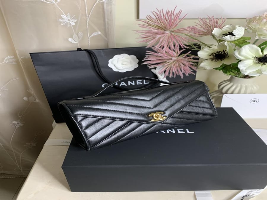 Chanel 25cm