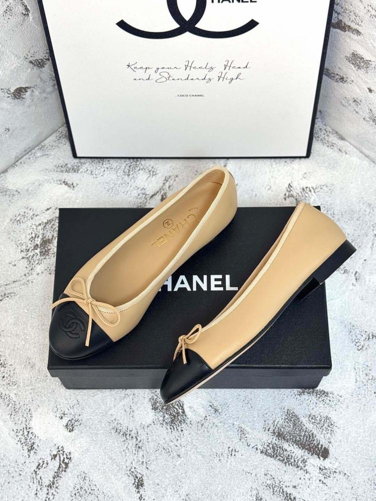 Chanel ballerina