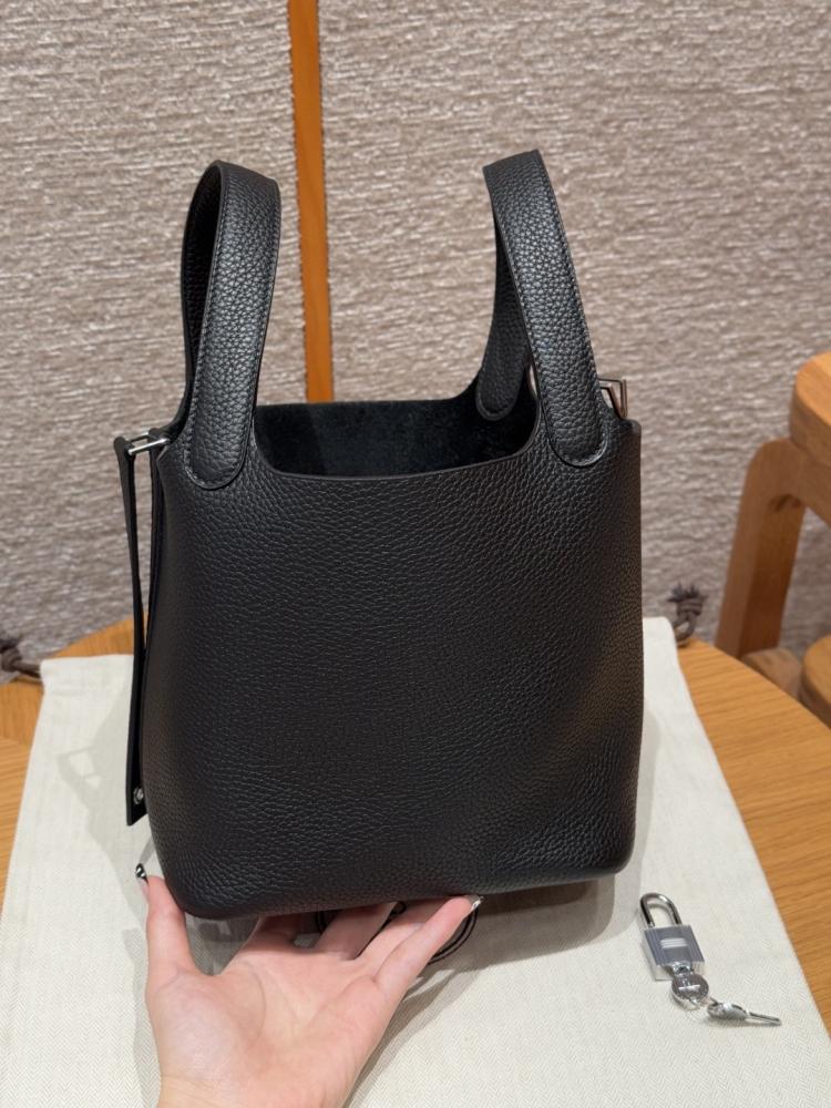 Hermès 18cm