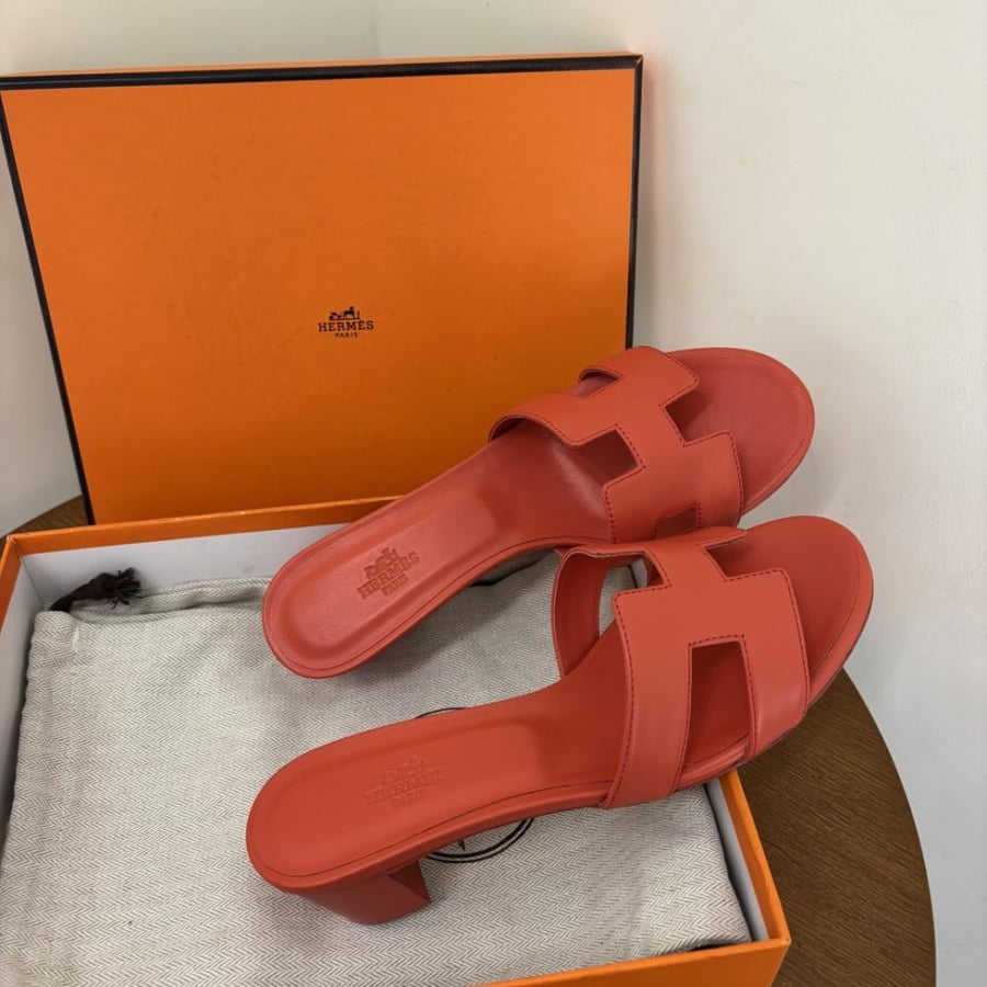 Hermès heels