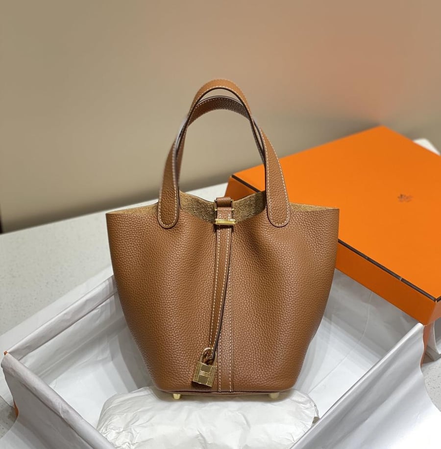 Hermès 18cm