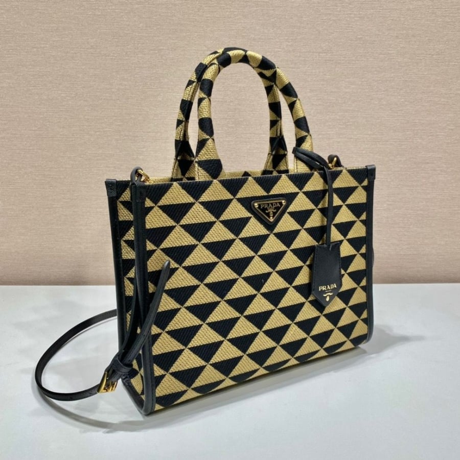 Prada 28cm
