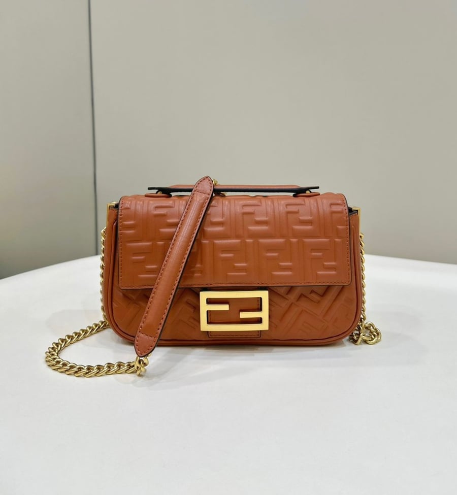 Fendi 24cm