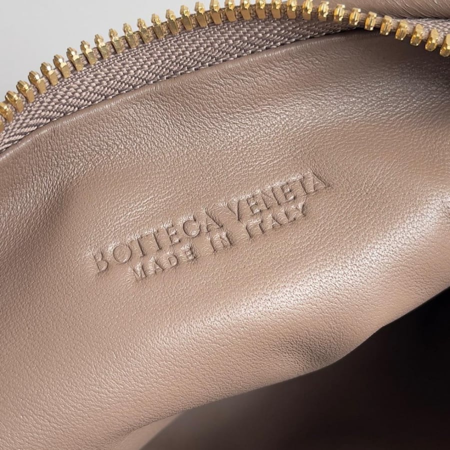 Bottega veneta 23cm