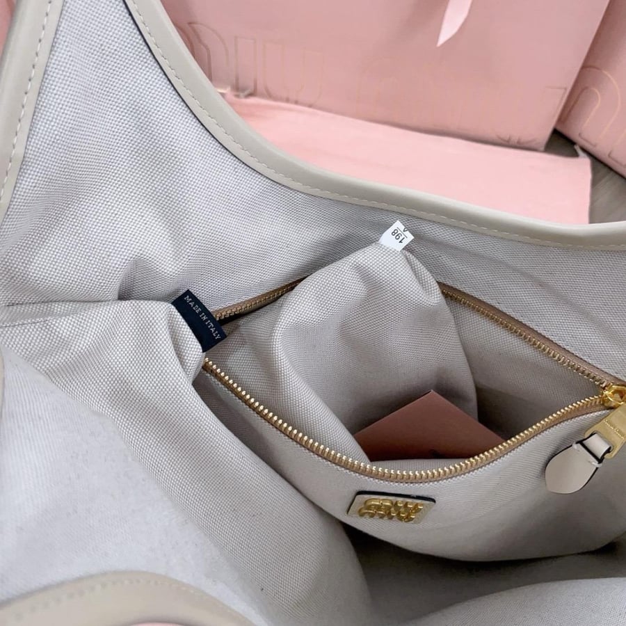 Miu Miu 35cm
