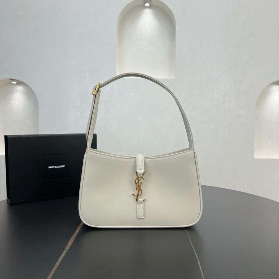 YSL 23cm