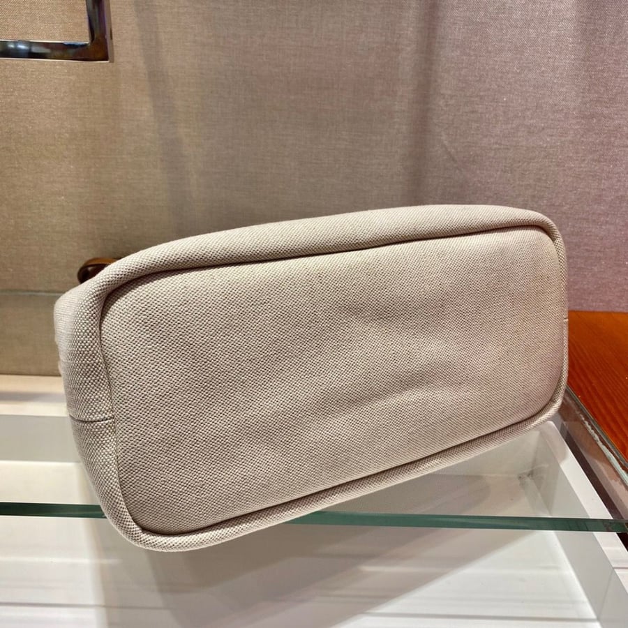 Prada 34cm
