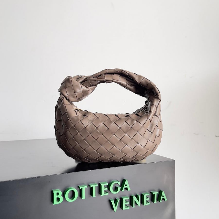 Bottega veneta 23cm
