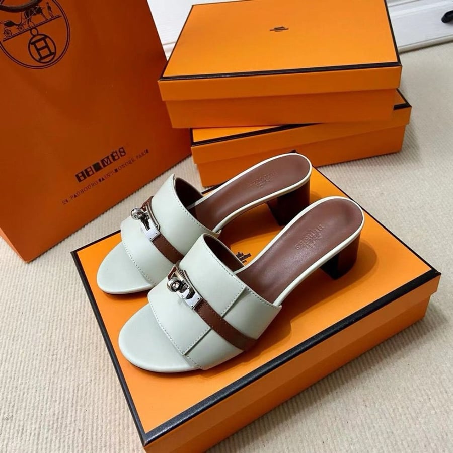 Hermès heels