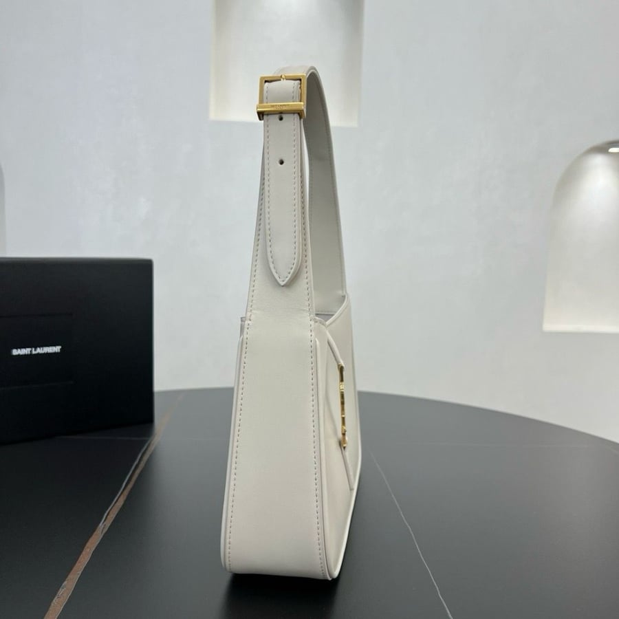 YSL 23cm